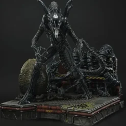 Premium Masterline Dark Horse Comics Alien: Warrior Alien Statue PMDHAL-02DXS (with First-Release Bonus)