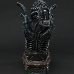 Premium Masterline Dark Horse Comics Alien: Warrior Alien Statue PMDHAL-02DXS (with First-Release Bonus)