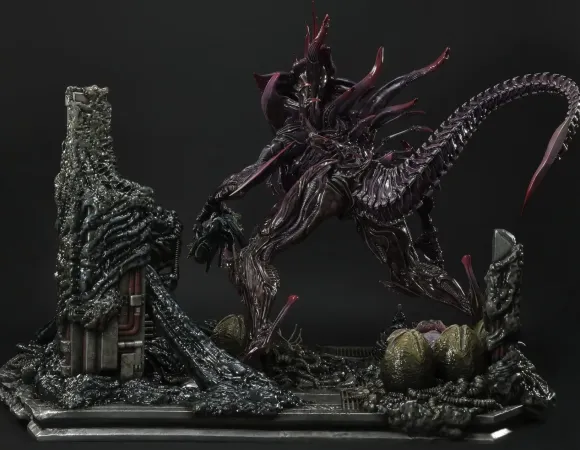 Premium Masterline Dark Horse Comics Alien: Rogue Alien EX Statue PMDHAL-04EX