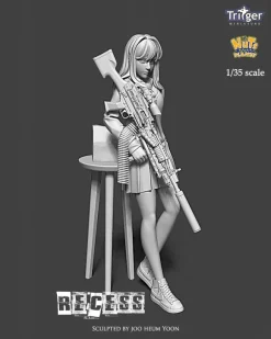 1/35 Recess (120mm) Lady Gunner Taking a Lunch Break