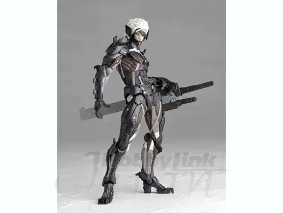 Revoltech Raiden (Metal Gear Rising Revengeance)