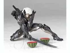 Revoltech Raiden (Metal Gear Rising Revengeance)