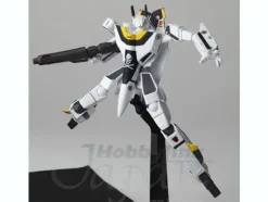 Revoltech Three Transformation Valkyrie VF-1S Roy