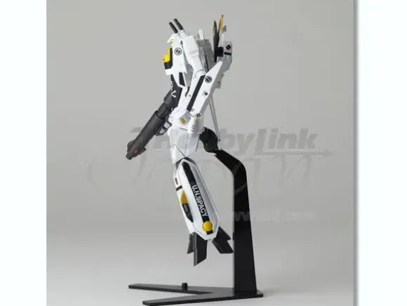Revoltech Three Transformation Valkyrie VF-1S Roy