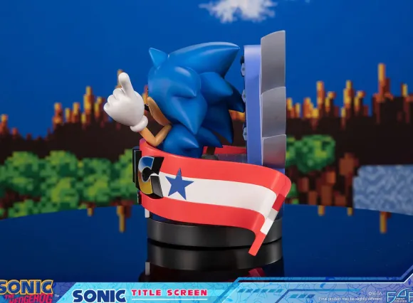 Sonic the Hedgehog / Sonic Title Screen Statue
