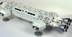 1/48 Space:1999 Eagle Transporter (Semi-finished Painted Kit)