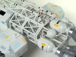 1/48 Space:1999 Eagle Transporter (Semi-finished Painted Kit)
