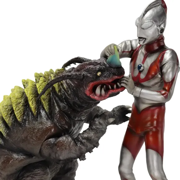 1/6 Special Effects Series Ultraman (Type A) vs. Neronga Set High Grade Ver.