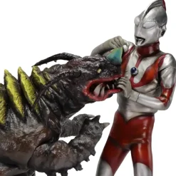 1/6 Special Effects Series Ultraman (Type A) vs. Neronga Set High Grade Ver.