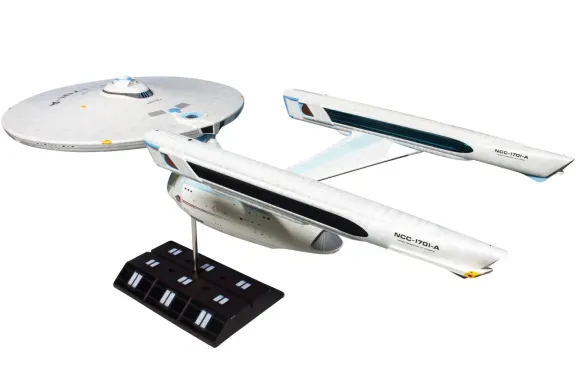 1/350 Star Trek Enterprise NCC-1701-A U.S.S. Refit Kit