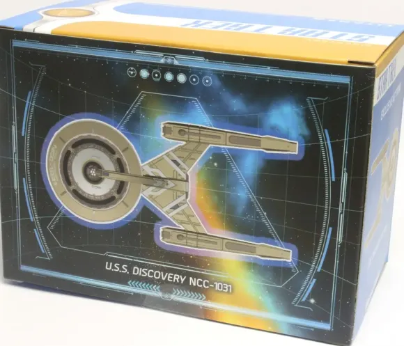 Star Trek TITANS: Discovery: 4.5" U.S.S. Discovery NCC-1031