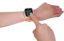 Star Wars: Play Watch Deluxe BB-8