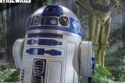1/2 Star Wars Statue: Legendary Scale Figure R2-D2