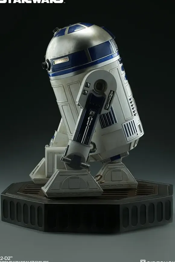 1/2 Star Wars Statue: Legendary Scale Figure R2-D2