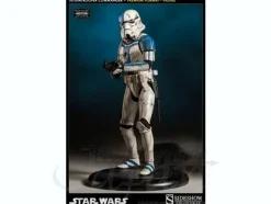 Star Wars/ Storm Trooper Commander Premium Format Figure