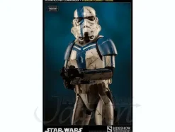 Star Wars/ Storm Trooper Commander Premium Format Figure