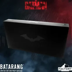 The Batman / Batman Batarang Prop Replica Limited Edition