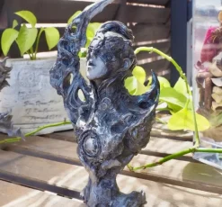 the Beautiful / Bizarre Ones tbbo.EX.001 a portrait of the moon White