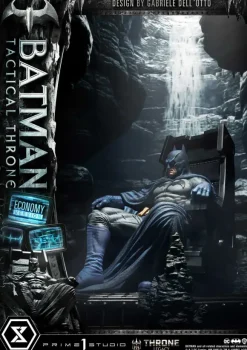 1/4 Throne Legacy Batman (Comics): Tactical Throne Design by Gabriele Dell'Otto Economy Edition