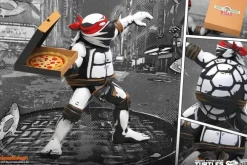 TMNT Teenage Mutant Ninja Turtles / Pizza Bomber by Ndikol 8.3 inch Vinyl Art Statue