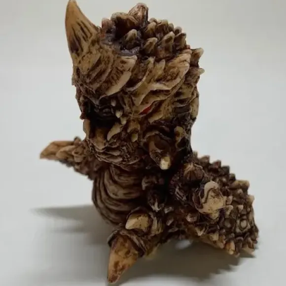 Toho Monster Netsuke Mari Battra