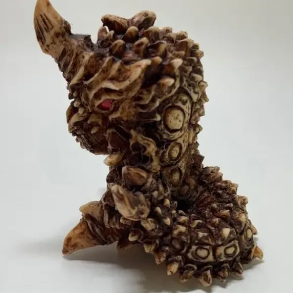 Toho Monster Netsuke Mari Battra