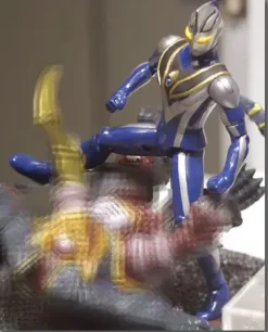 UH-a Ultraman Agul (V2)