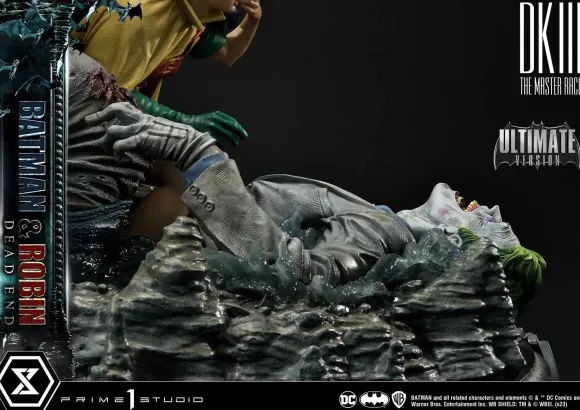 1/4 Ultimate Premium Masterline Batman: The Dark Knight III Master Race Batman & Robin Dead End Ultimate Edition
