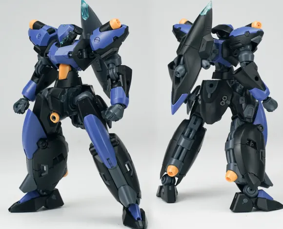 1/144 Ultra Action Trooper: Franz-Alpha Plastic Model Kit (Black x Blue)