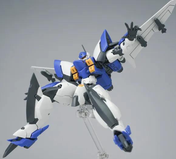 1/144 Ultra Action Trooper: Yun-Que Plastic Model Kit Blue x White Ver.