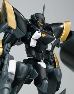 1/144 Ultra Action Trooper: Yun-Que Plastic Model Kit Black x Gold Ver.