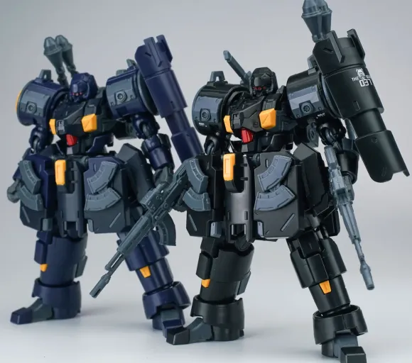 1/144 Ultra Action Trooper Zarov M1 Plastic Model Kit (Metallic Black)