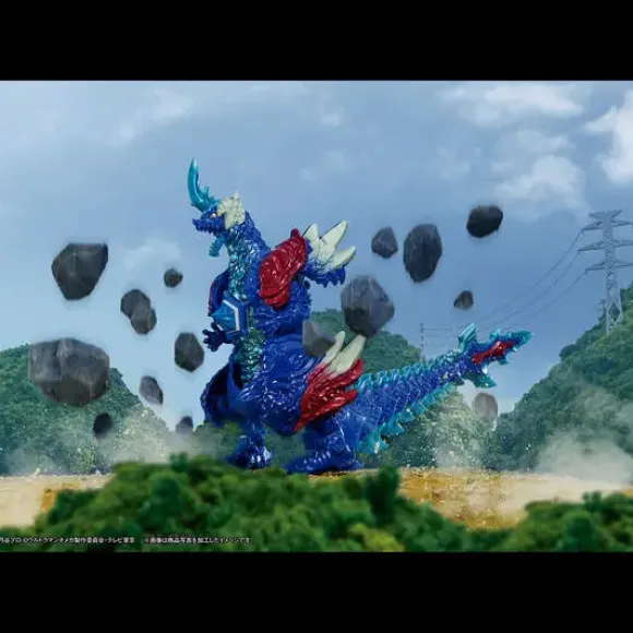 Ultraman Omega: Meteor Kaiju Series #01: DX Rekines
