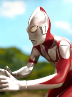 1/6 Ultraman (Shin Ultraman) Fighting Pose