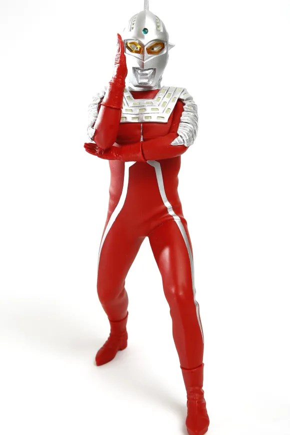 1/6 Ultraseven Wide Shot