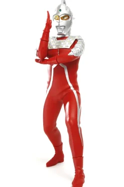 1/6 Ultraseven Wide Shot
