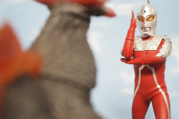 1/6 Ultraseven Wide Shot