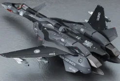 1/72 VF-19A SVF-440 Dullahan's w/Fast Pack & High Maneuver Missile