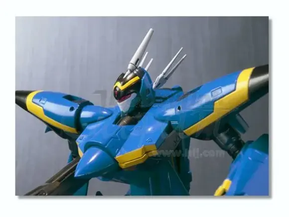 1/100 VF Hi-Metal: VF-19S Blazer Valkyrie Emerald Force