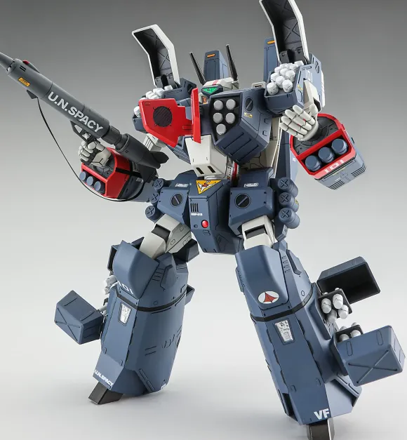 1/72 VF-1J Armored Valkyrie