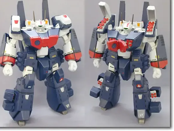 1/60 VF-1J Armored Valkyrie
