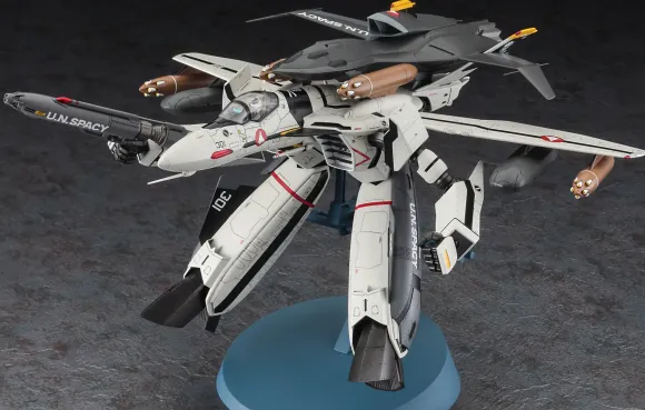 1/72 VF-0S Gerwalk w/Ghost Macross Zero