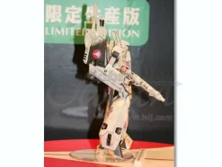 1/72 VF-1S Strike Battroid Valkyrie Minmay Guard
