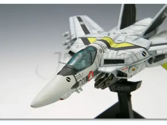 1/100 VF-1S Valkyrie Fighter Roy Fokker Special