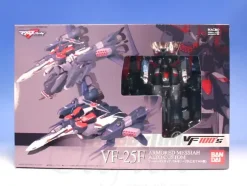 1/100 VF100's VF-25F Armored Messiah Valkyrie Alto Custom