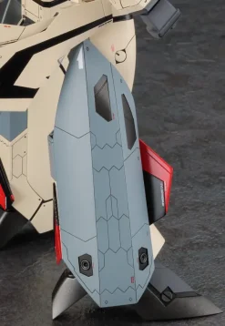 1/72 YF-19 Battroid Macross Plus
